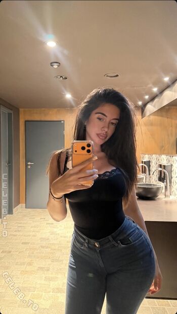 Full leaked Lya aylin page private onlyfans photo