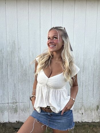 Lydia Feiler / lydiaafeiler