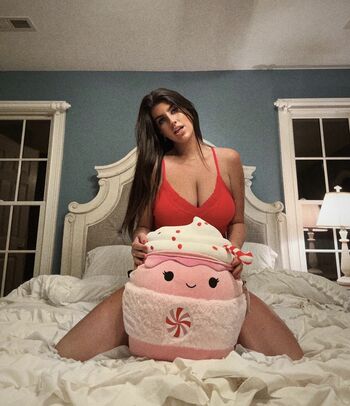 Full leaked Lydia hollis page private onlyfans photo