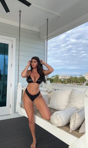 Full leaked Lydia hollis private onlyfans photo