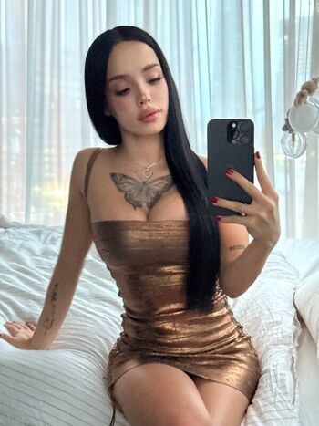 lyna_com