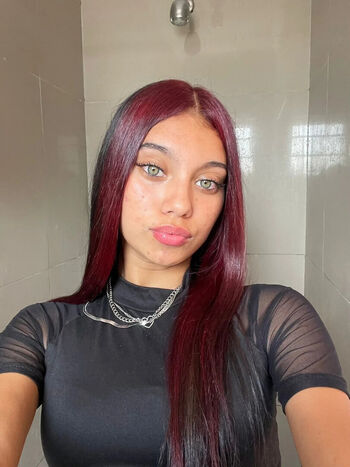 Full leaked Lynique meyer page private onlyfans photo