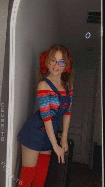 Full leaked Lyssaurora page private onlyfans photo