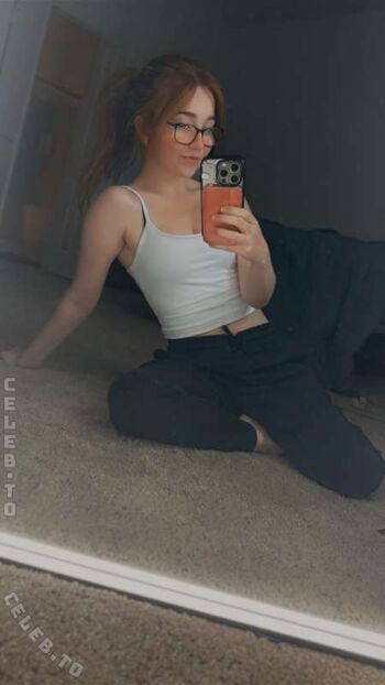 Full leaked Lyssaurora page private onlyfans photo