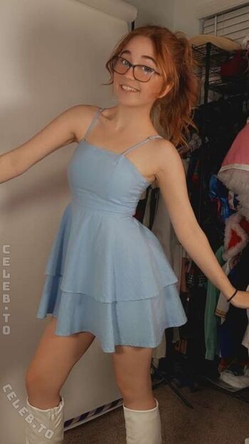 Full leaked Lyssaurora page private onlyfans photo