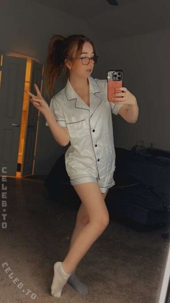 Full leaked Lyssaurora page private onlyfans photo