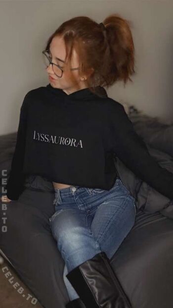 Full leaked Lyssaurora page private onlyfans photo