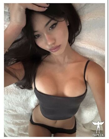 Full leaked Lyuaei private onlyfans photo