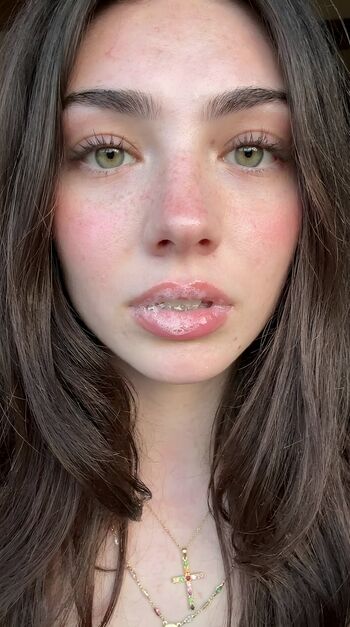 Full leaked Lyzzahh page private onlyfans photo