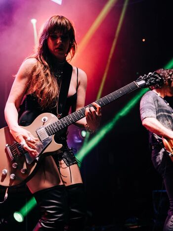 Full leaked Lzzy hale private onlyfans photo