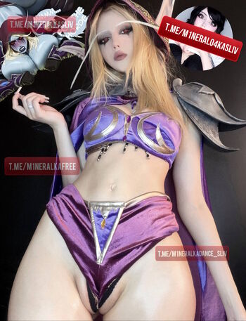 Full leaked Mneraloka private onlyfans photo