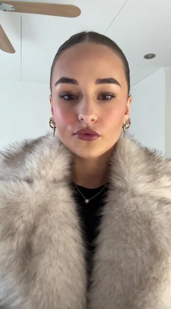 Full leaked Maaike roellies page private onlyfans photo