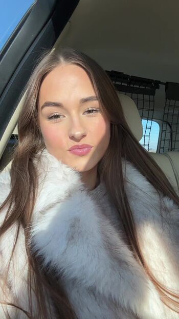 Full leaked Maaike roellies private onlyfans photo