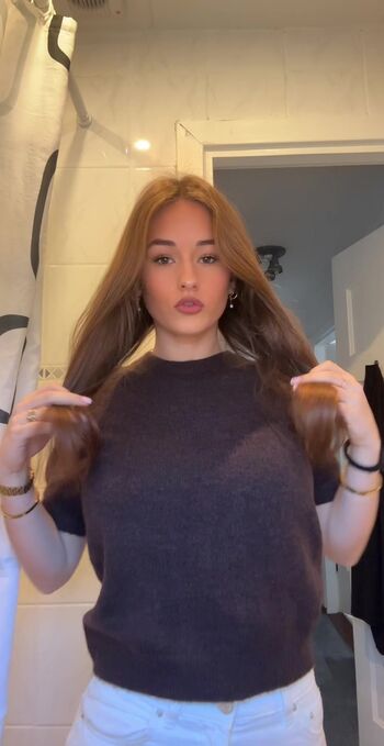 Full leaked Maaike roellies private onlyfans photo