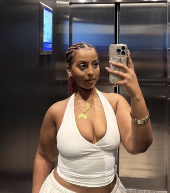 Full leaked Macdasworld private onlyfans photo