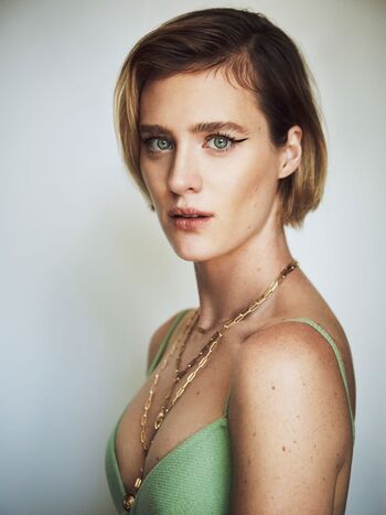 Full leaked Mackenzie davis private onlyfans photo