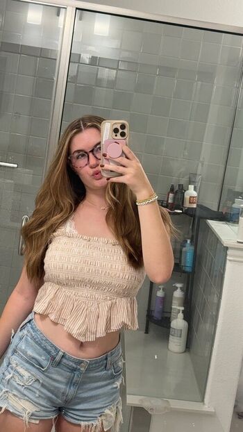 Maddie Layne