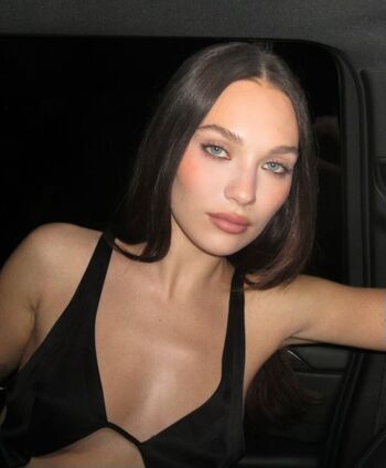 Full leaked Maddie ziegler  page private onlyfans photo