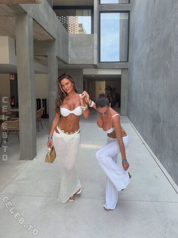 Full leaked Maddy cheary page private onlyfans photo