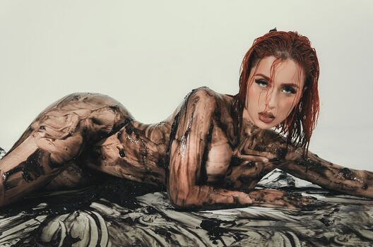 Full leaked Madelinefox private onlyfans photo