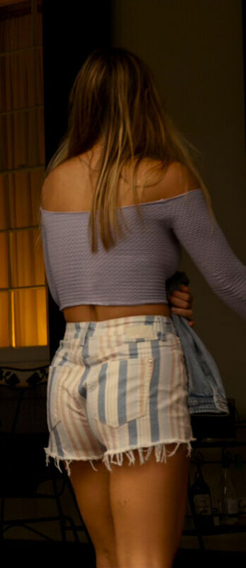 Full leaked Madelyn cline page private onlyfans photo