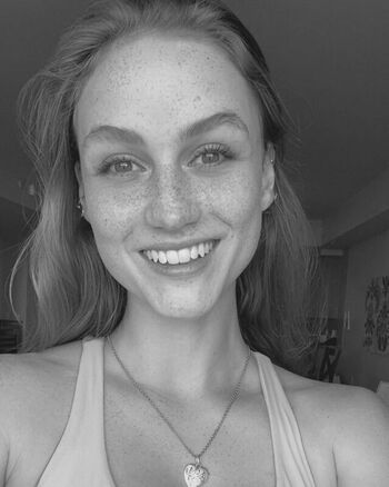 Full leaked Madison lintz private onlyfans photo