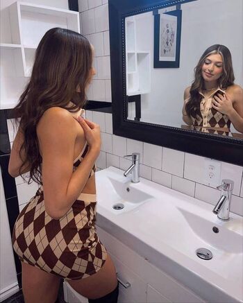 Full leaked Madison mills private onlyfans photo