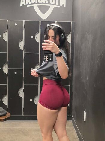 Full leaked Maeh fitt private onlyfans photo