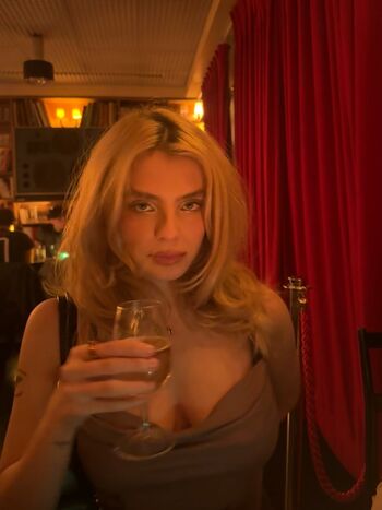 Full leaked Maelle pistoia private onlyfans photo