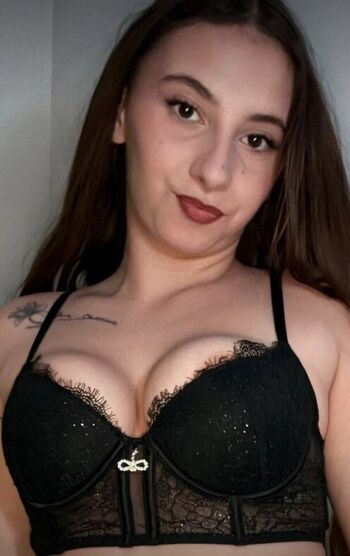 Full leaked Maelys off private onlyfans photo