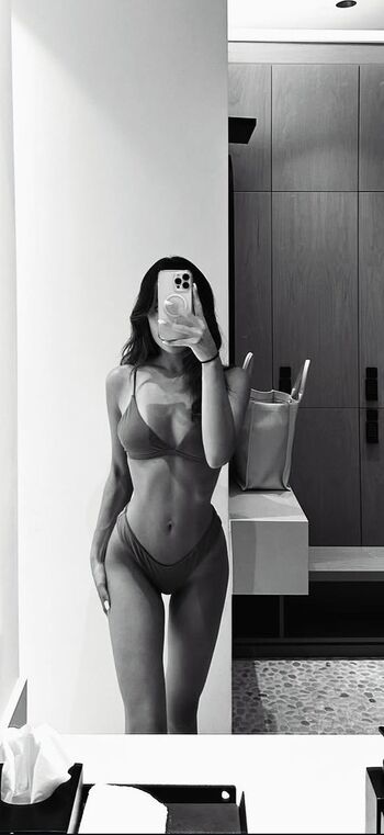 Full leaked Maelysslpg private onlyfans photo