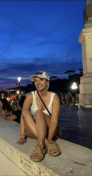 Full leaked Magdalena uk page private onlyfans photo