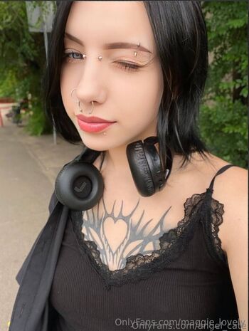 Full leaked Maggie lovely private onlyfans photo