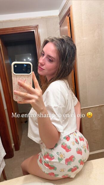 Full leaked Magui ansuz page private onlyfans photo