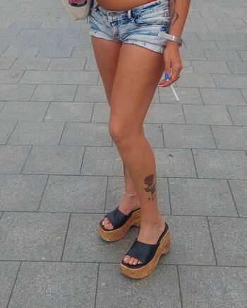 Magyar Lányok Lábai