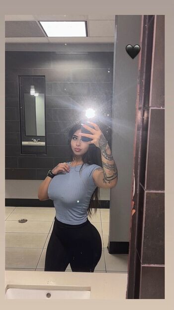 Full leaked Magzcow private onlyfans photo