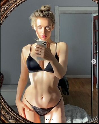 Full leaked Maiababeee private onlyfans photo