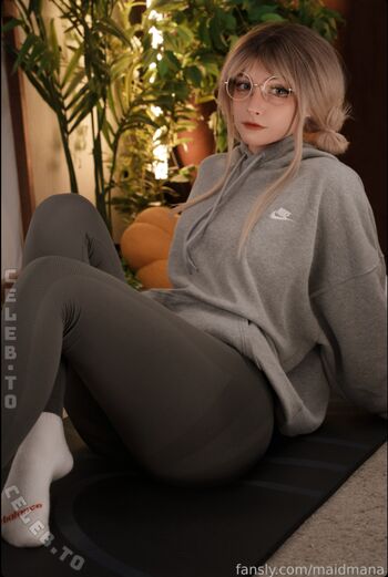 Full leaked Maidmana page private onlyfans photo