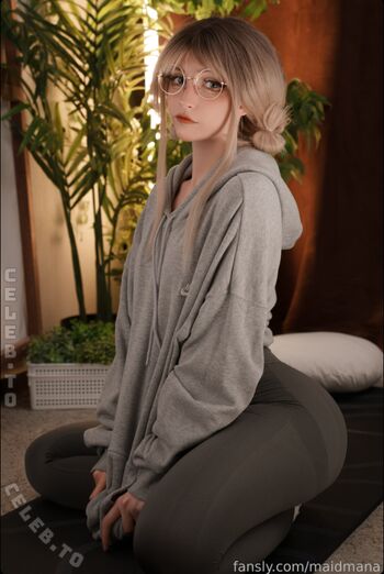 Full leaked Maidmana page private onlyfans photo