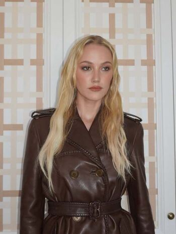 Full leaked Maika monroe private onlyfans photo