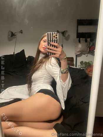 Full leaked Maikeelenna private onlyfans photo