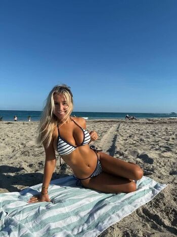 Full leaked Mailiholtx private onlyfans photo