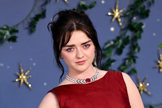 Full leaked Maisie williams page private onlyfans photo
