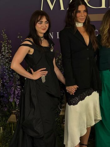 Full leaked Maisie williams private onlyfans photo