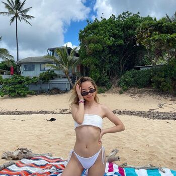 Full leaked Maiyrose hmong private onlyfans photo
