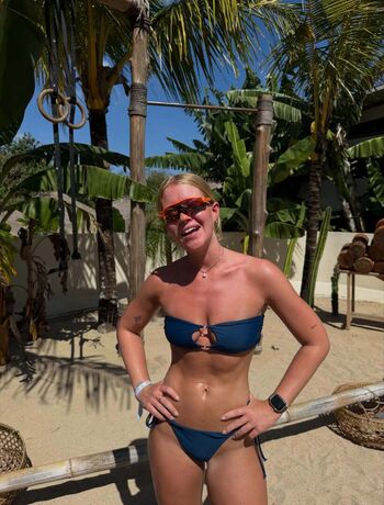 Full leaked Majaaleonie private onlyfans photo