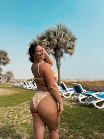 Full leaked Makena larson private onlyfans photo