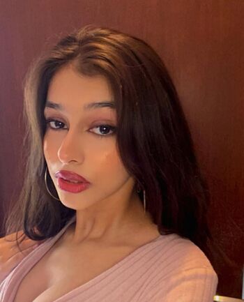Full leaked Makoshake  page private onlyfans photo