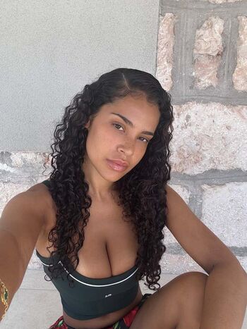 Full leaked Malaika terry page private onlyfans photo