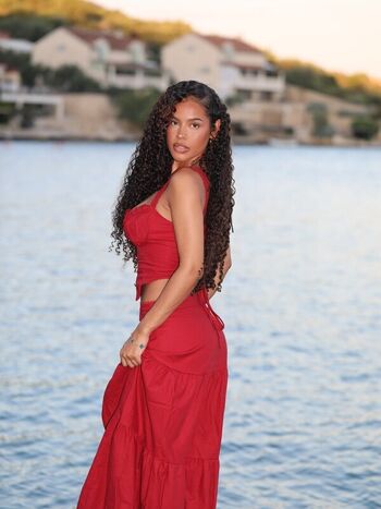 Full leaked Malaika terry private onlyfans photo